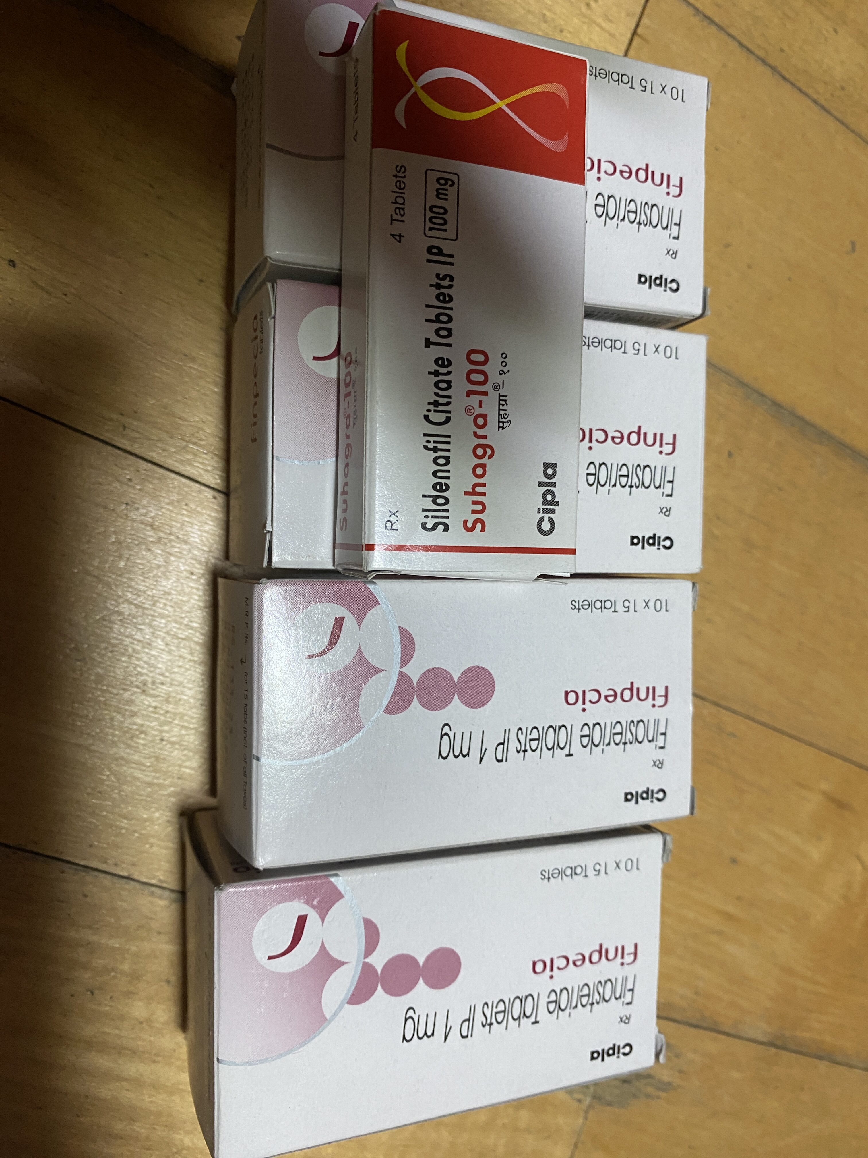 핀페시아 제품 포장이미지